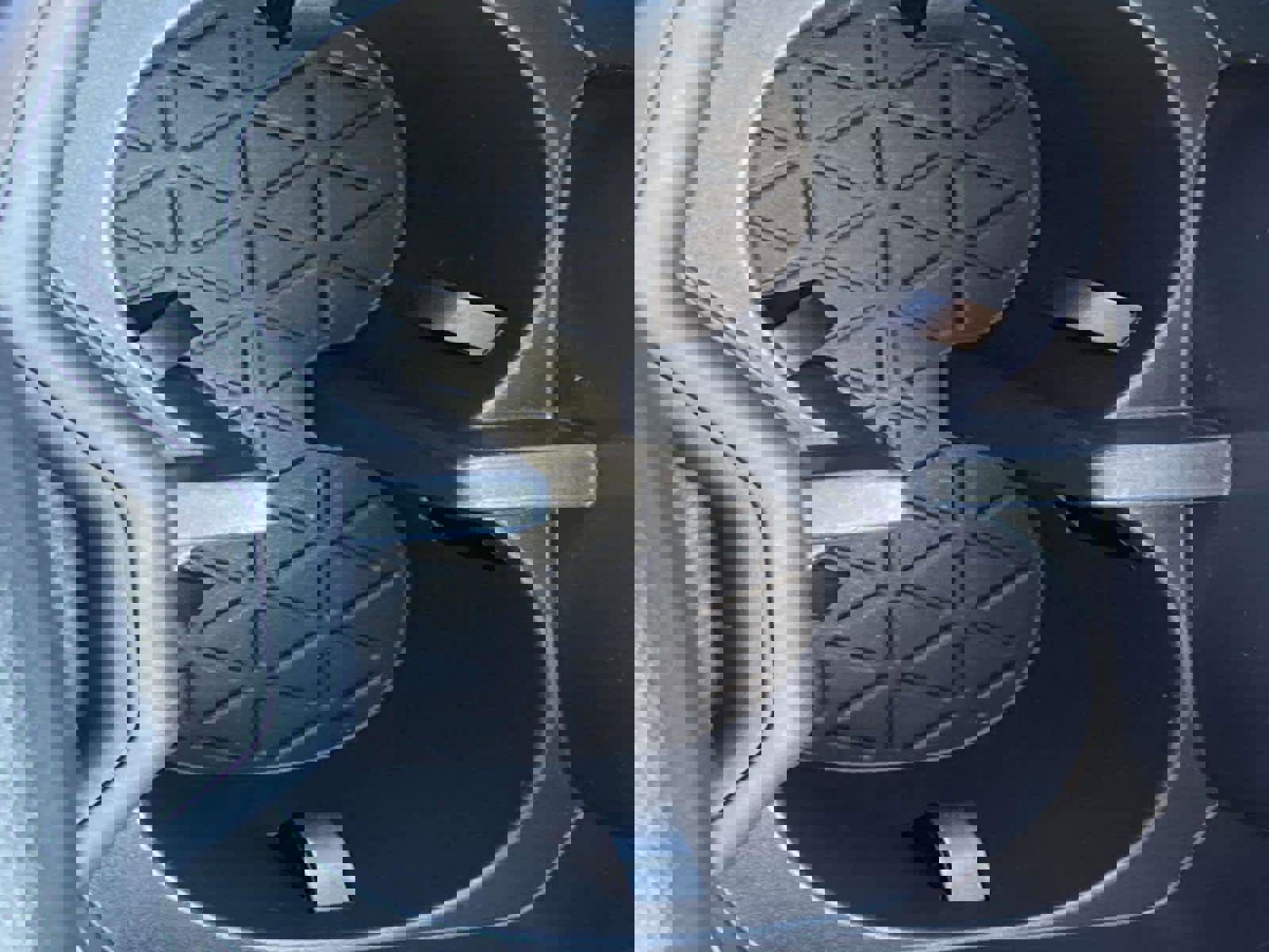 Used 2024 Toyota RAV4 LE image 28