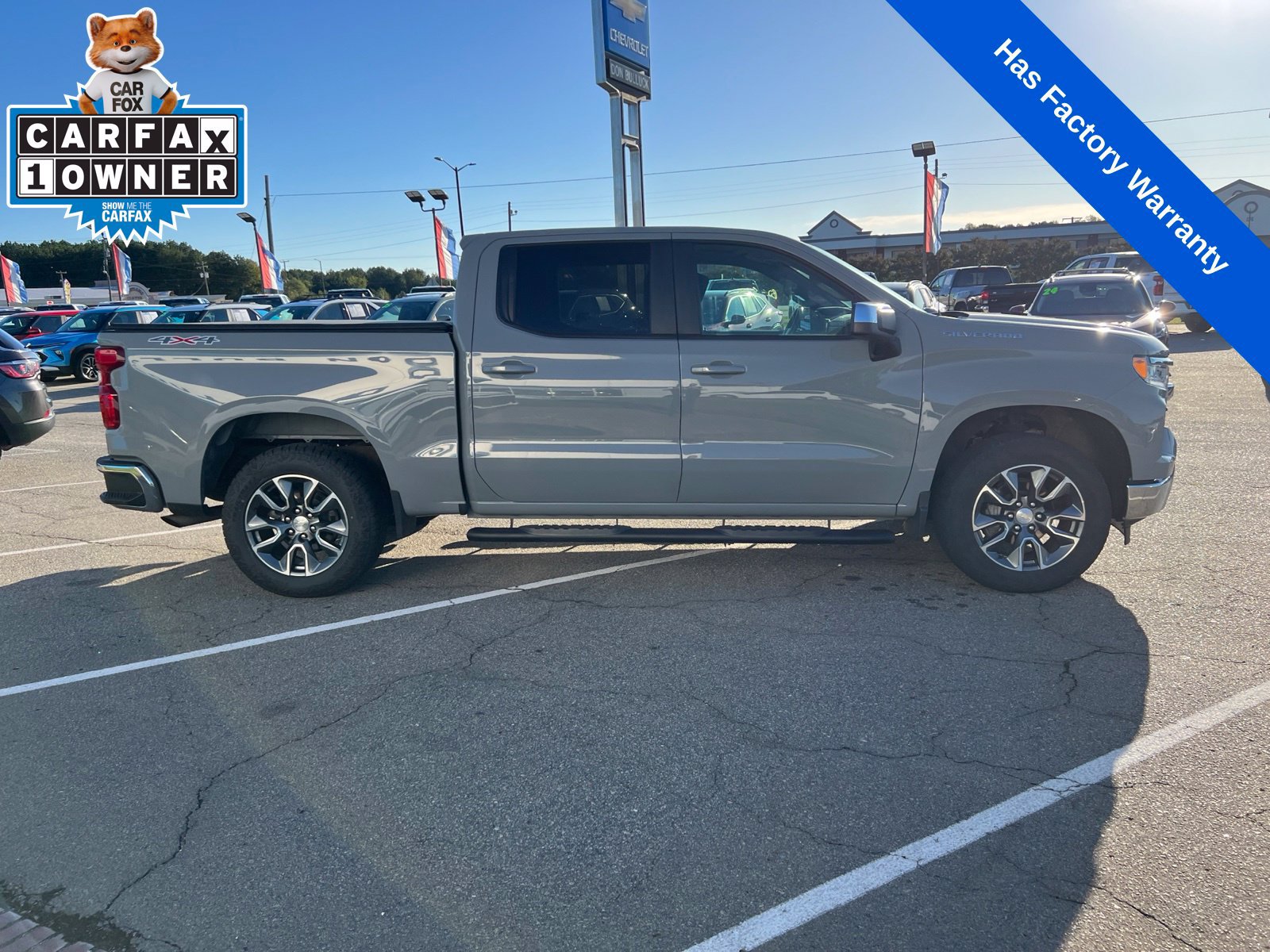 Used 2024 Chevrolet Silverado 1500 LT AWD/4WD image 6