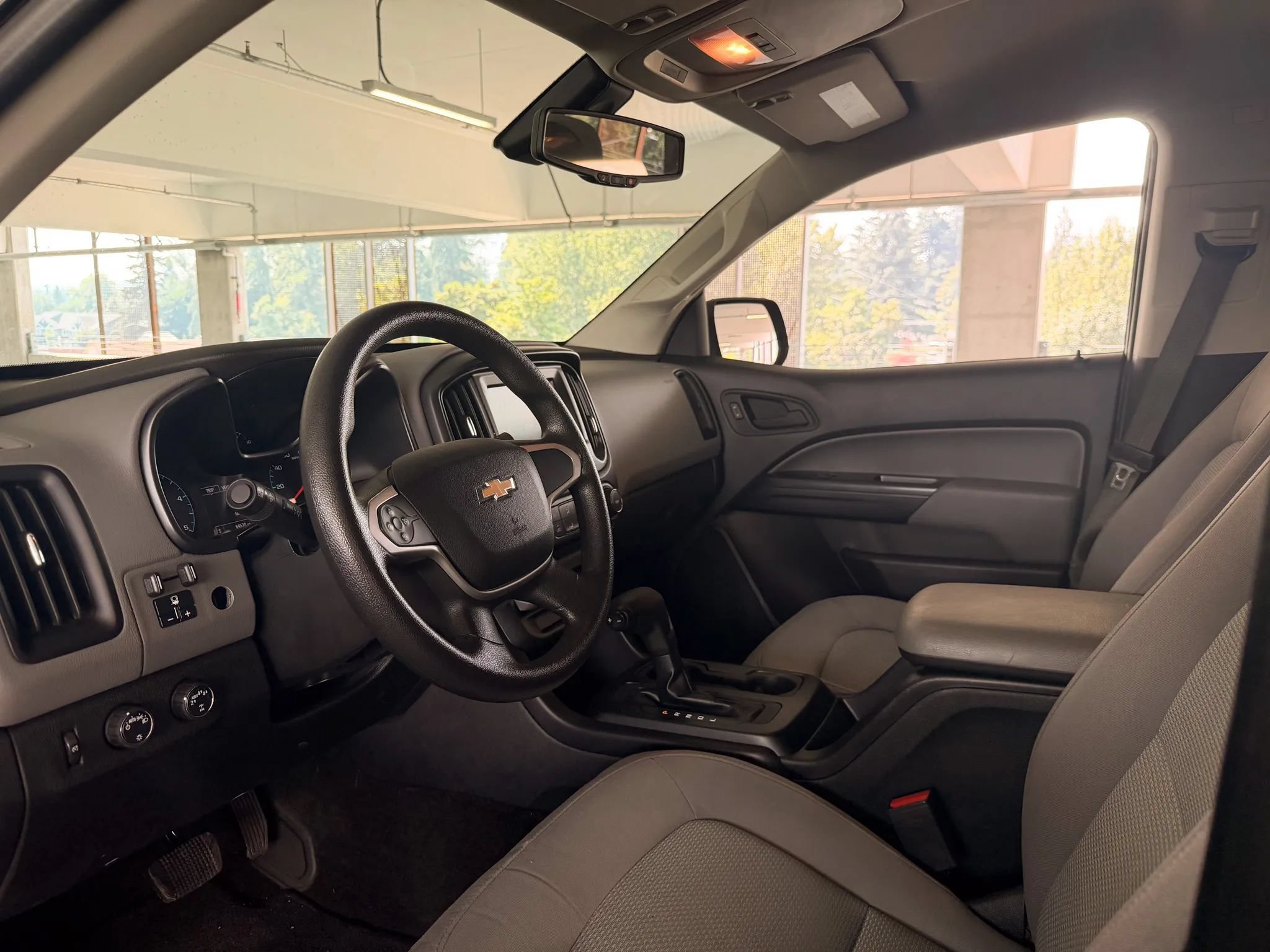 Used 2018 Chevrolet Colorado W/T w/ WT Convenience Package AWD/4WD image 17