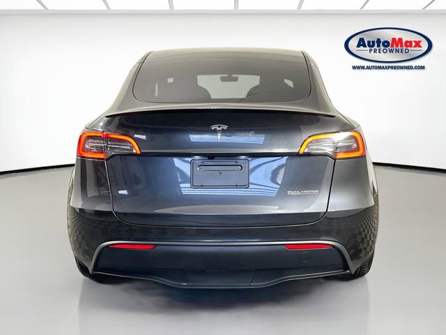 Used 2024 Tesla Model Y Performance AWD/4WD image 8