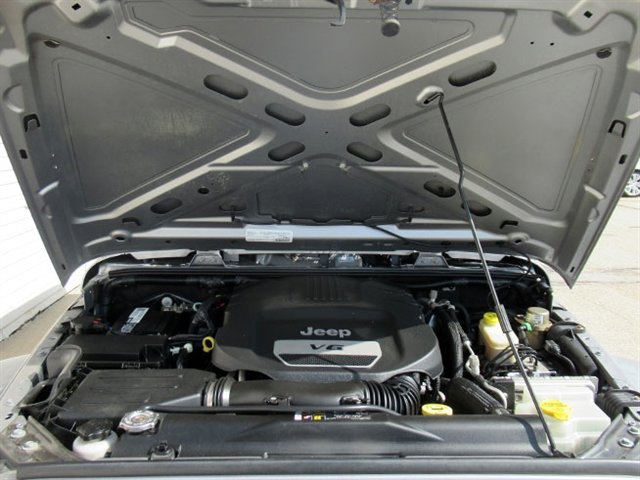 Used 2017 Jeep Wrangler Unlimited Sport w/ Quick Order Package 24S image 7