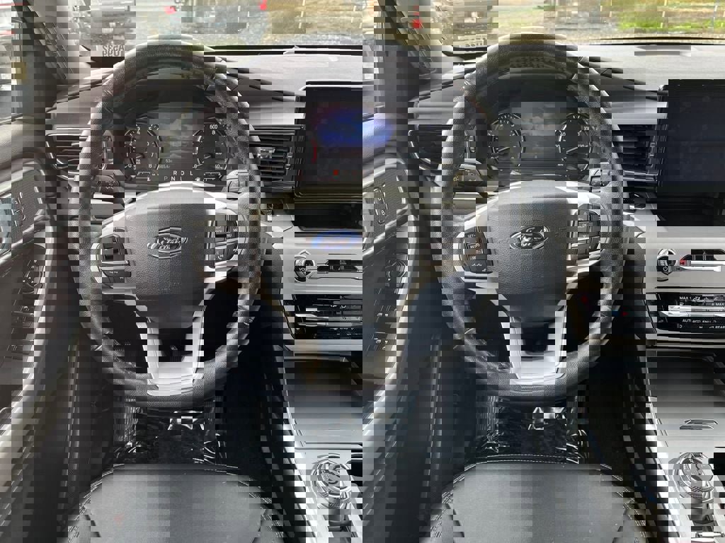 Used 2023 Ford Explorer XLT w/ Equipment Group 202A image 17