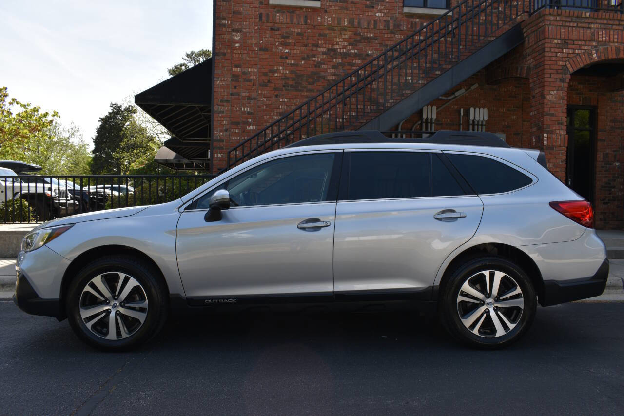 Used 2019 Subaru Outback 2.5i Limited image 4