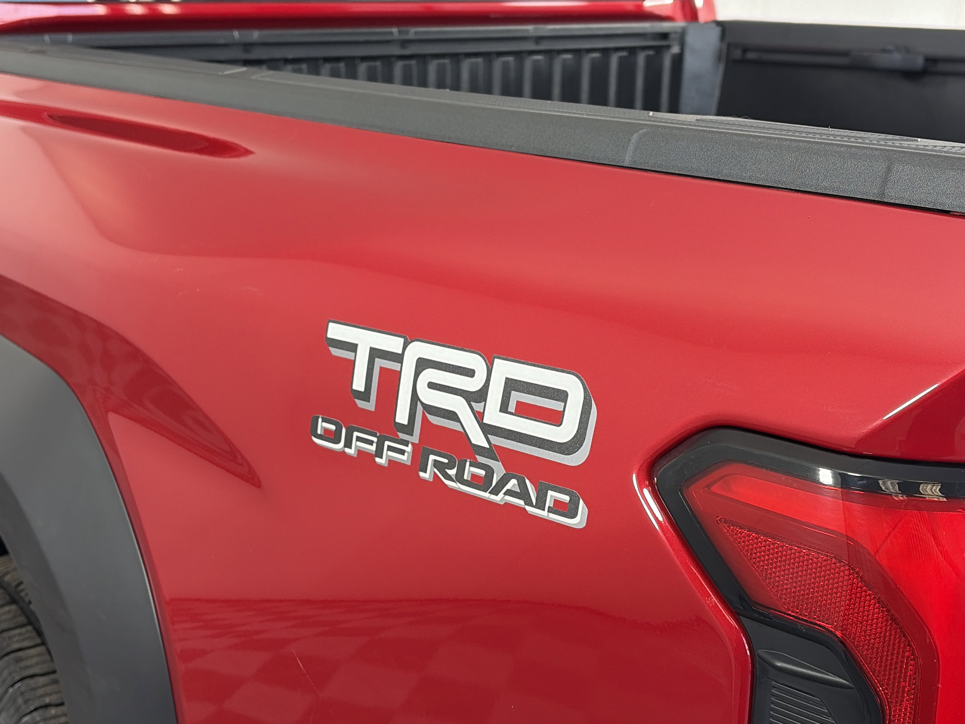 Used 2024 Toyota Tacoma TRD Off-Road image 16