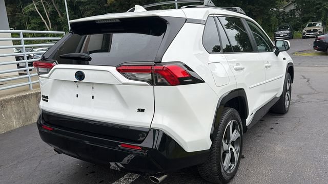 Used 2023 Toyota RAV4 SE w/ Weather & Moonroof Package AWD/4WD image 5