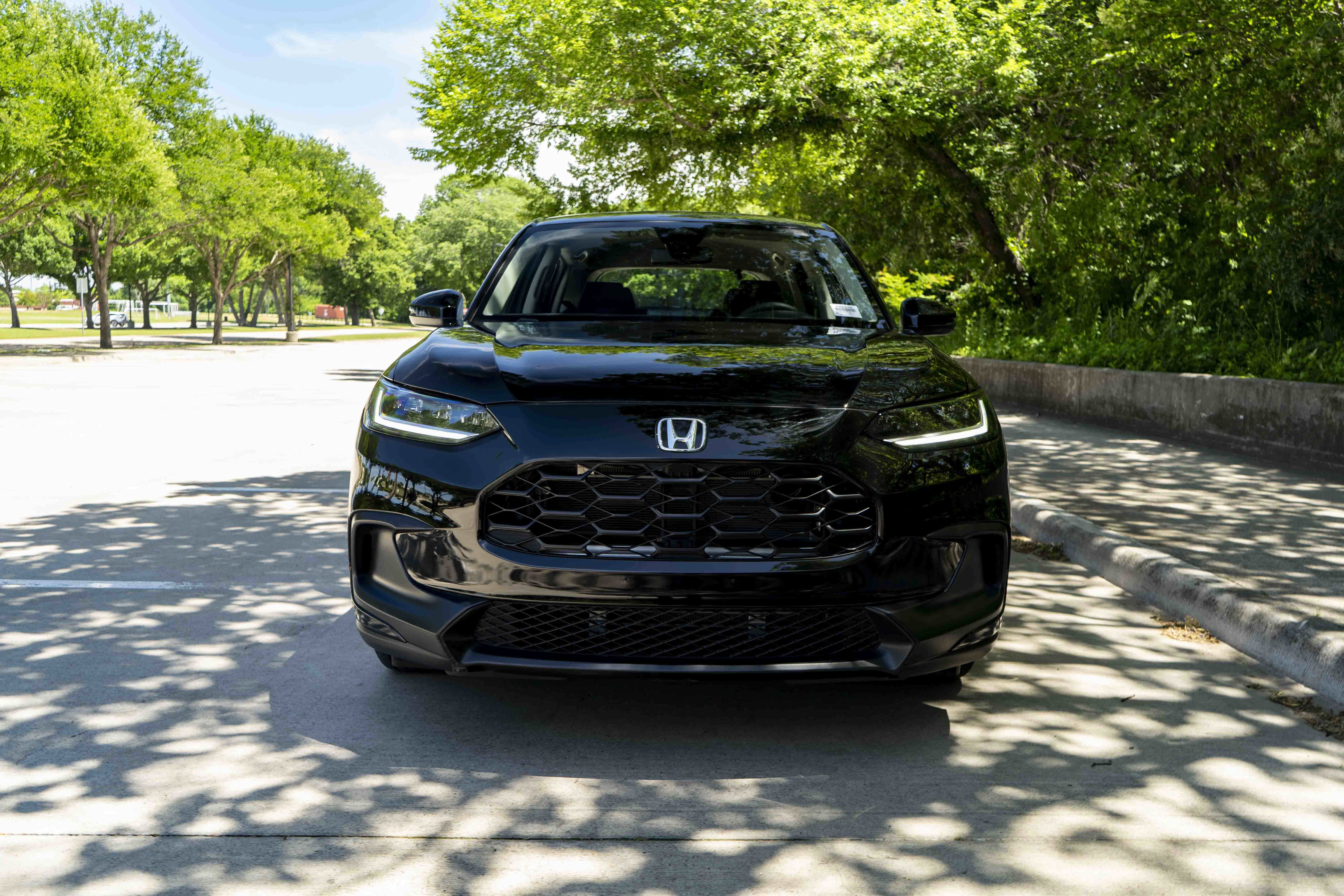 Certified 2025 Honda HR-V LX image 3