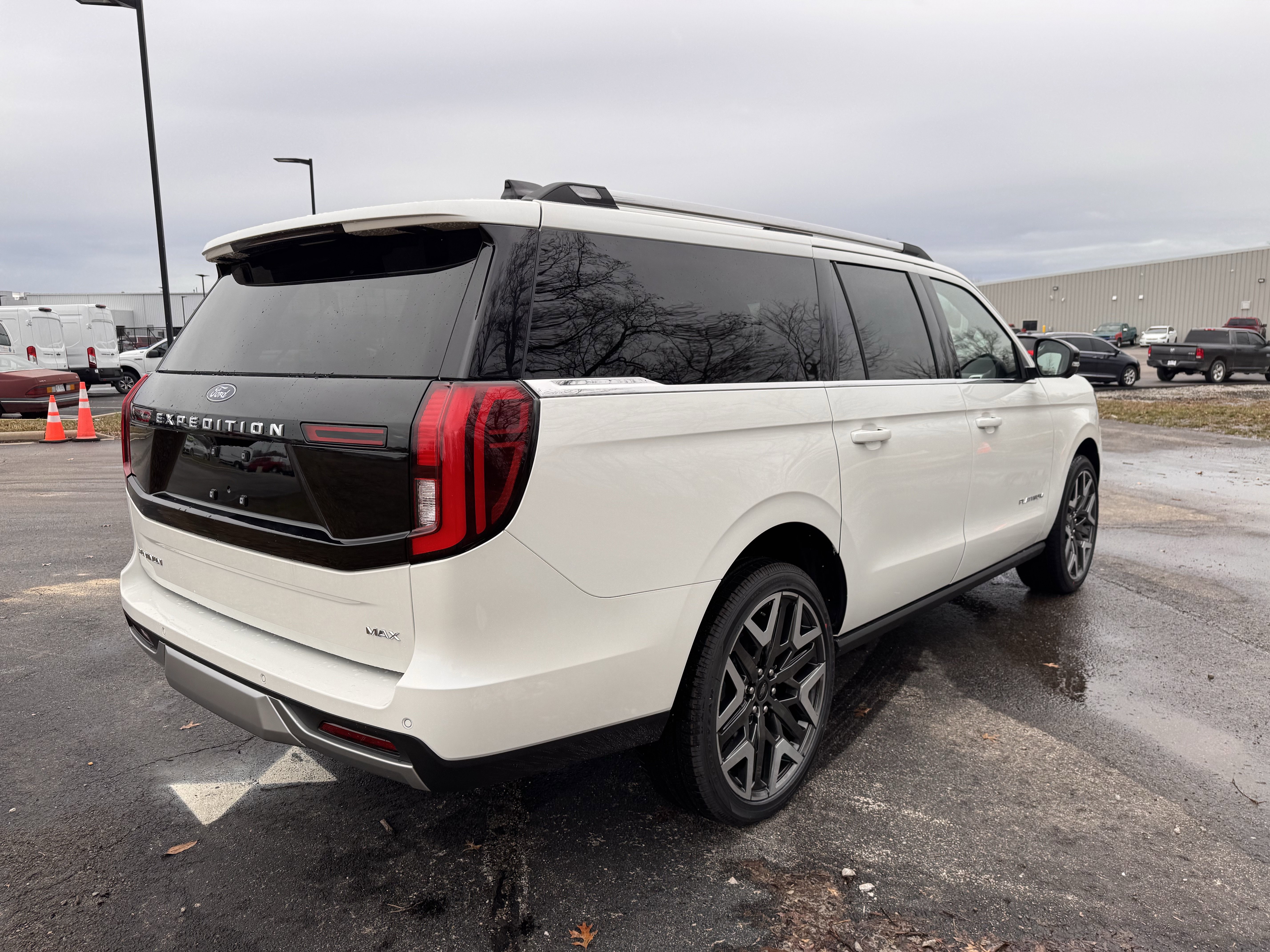 New 2026 Ford Expedition Max Platinum w/ Platinum Ultimate Package image 3