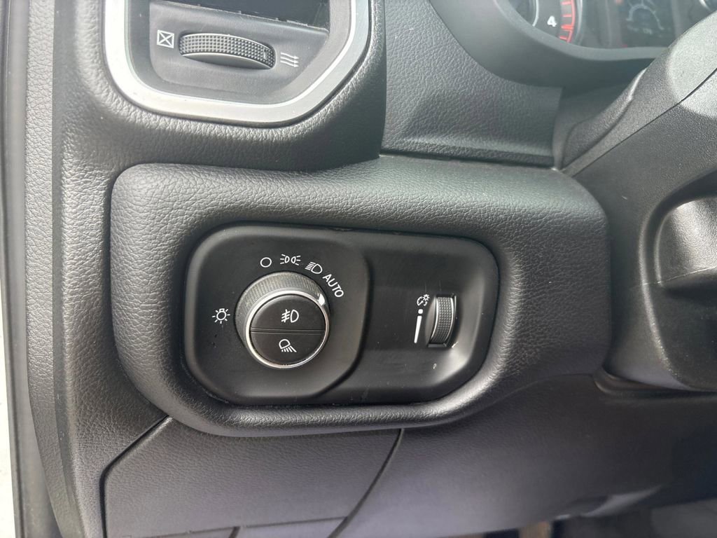 Used 2024 RAM 2500 Big Horn image 20