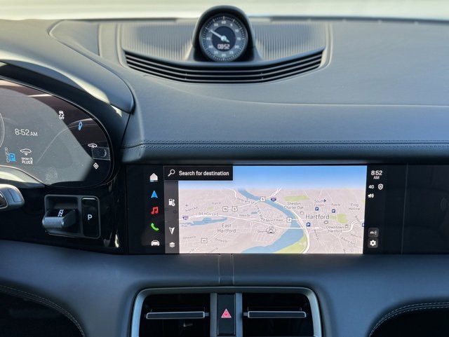 New 2025 Porsche Taycan image 28