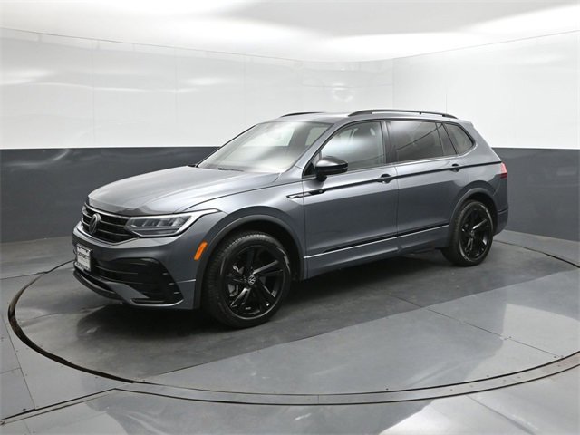 Used 2023 Volkswagen Tiguan SE R-Line