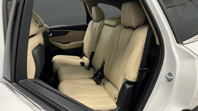 Used 2023 Acura MDX w/ Advance Package AWD/4WD image 22
