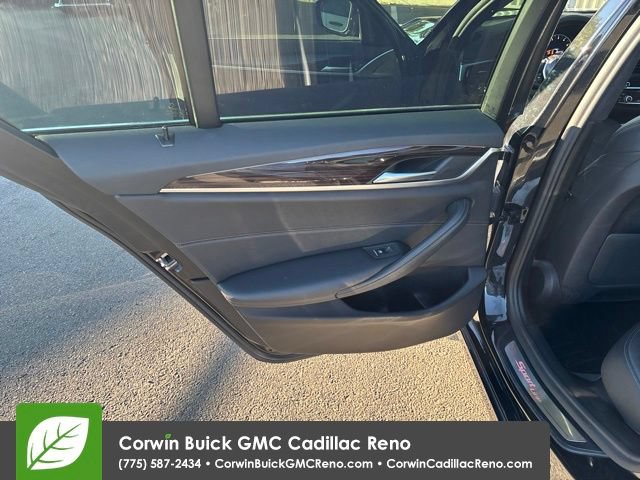 Used 2018 BMW 530i xDrive AWD/4WD image 28