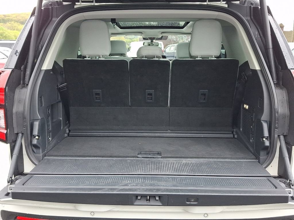 Certified 2025 Ford Expedition Platinum AWD/4WD image 29