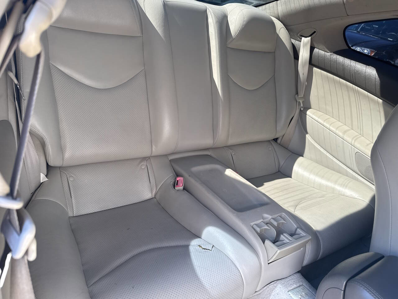 Used 2011 INFINITI G37 x Coupe w/ Premium Pkg image 8