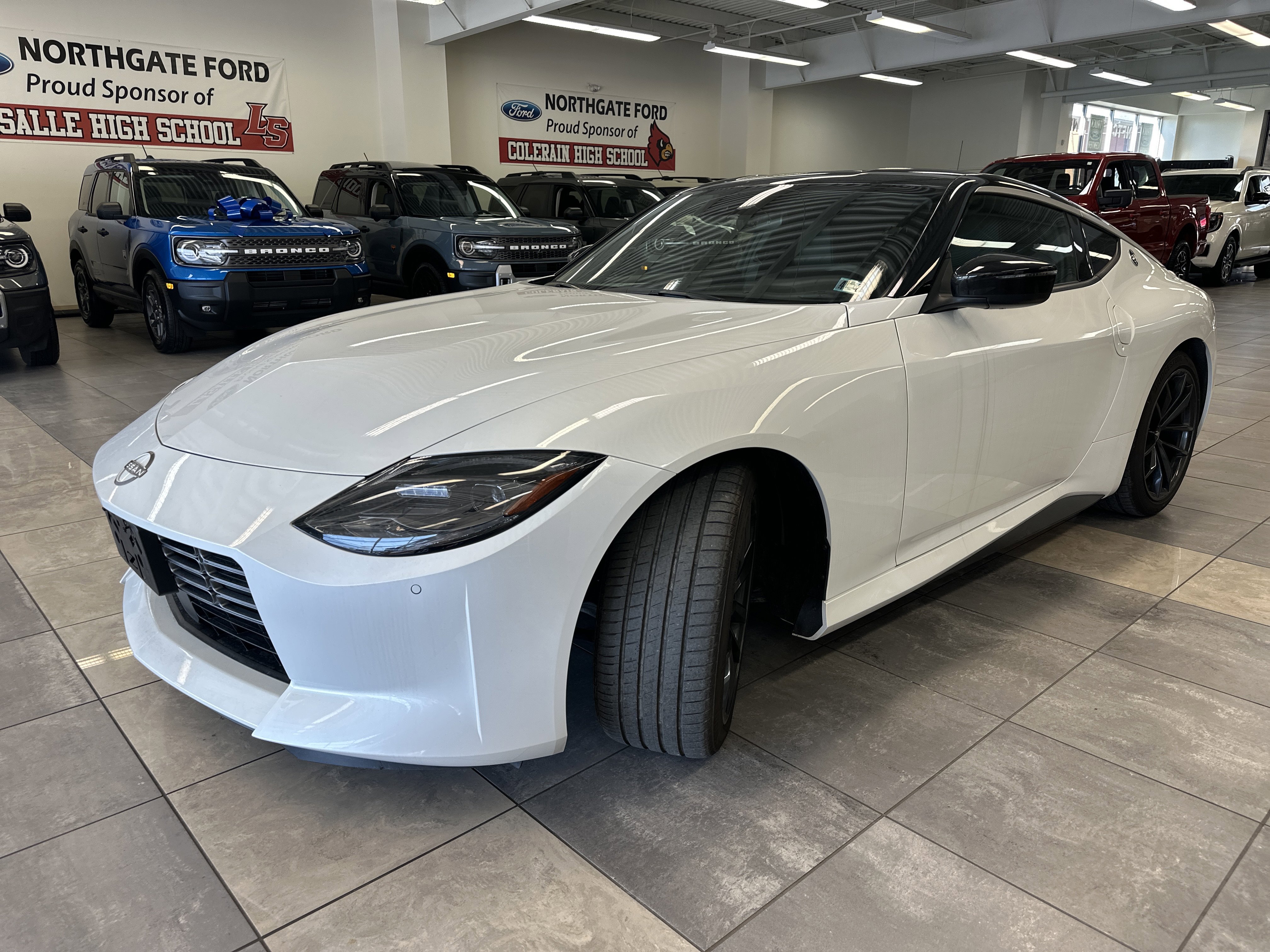 Used 2024 Nissan Z Performance w/ Floor Mat Package image 14
