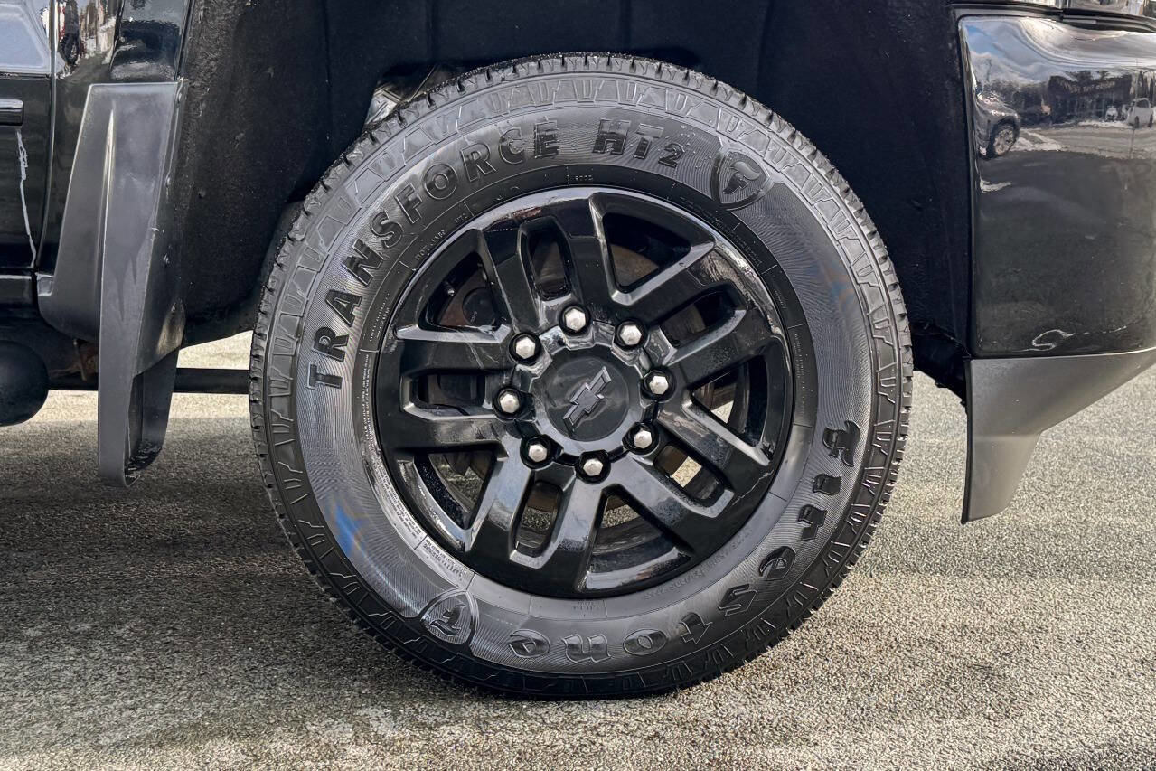 Used 2016 Chevrolet Silverado 2500 LT w/ Midnight Edition image 14