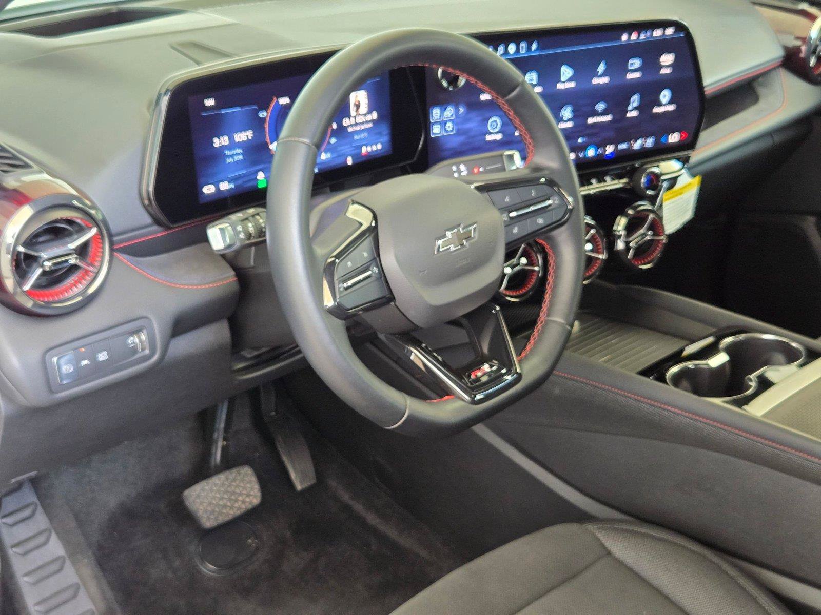 Used 2024 Chevrolet Blazer EV RS AWD/4WD image 9