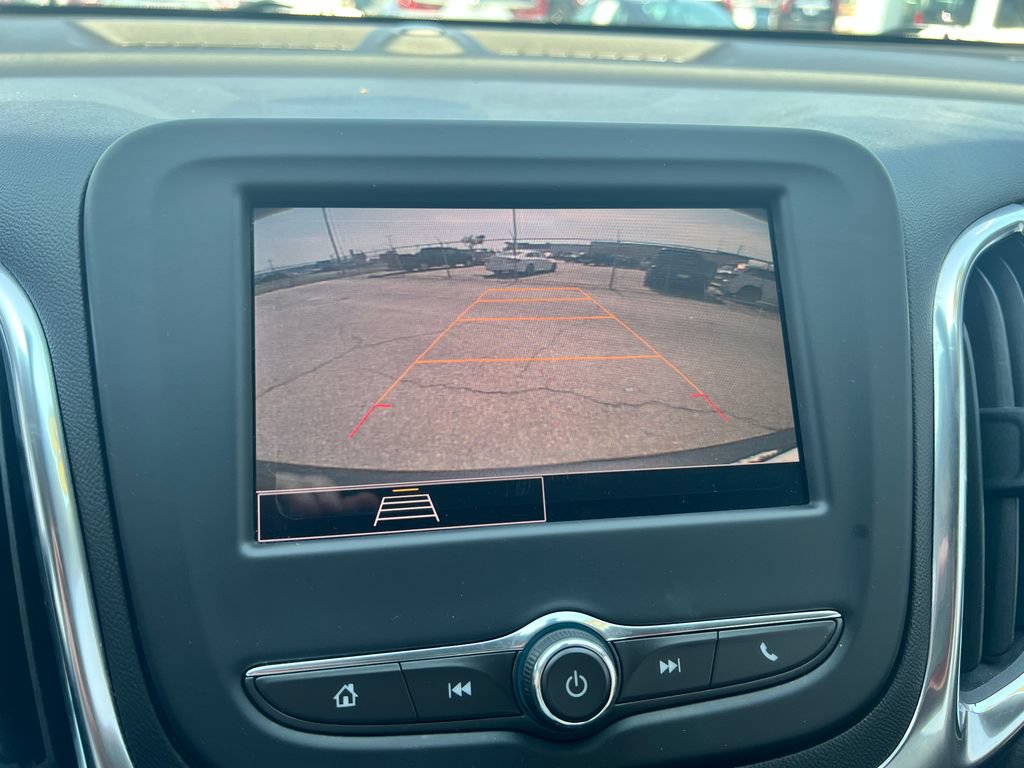 Used 2022 Chevrolet Equinox LT FWD image 24