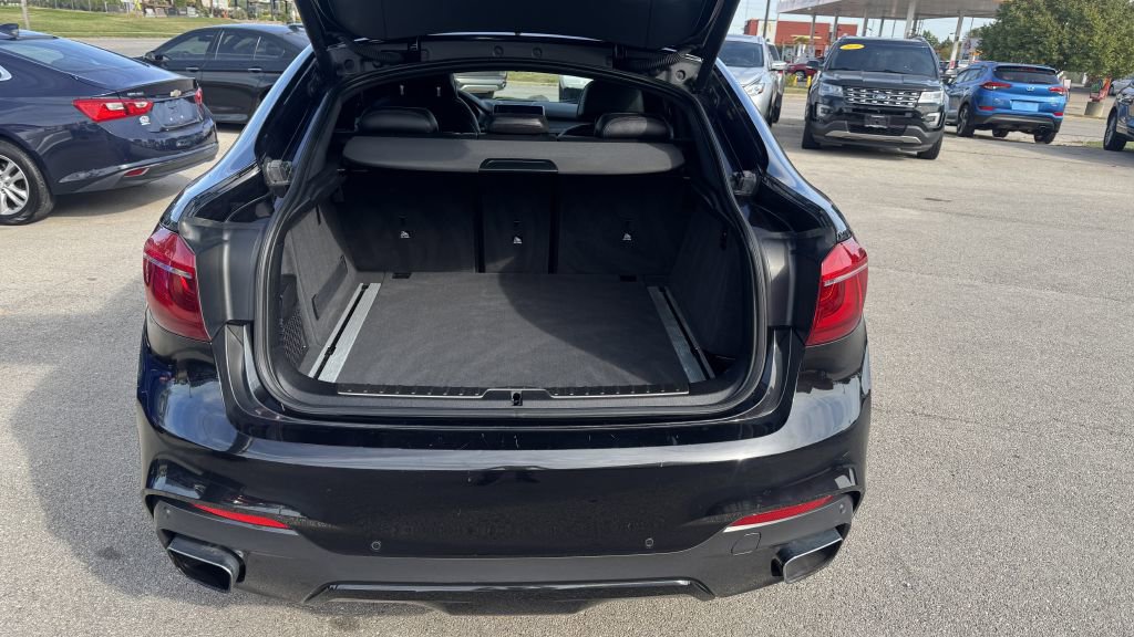 Used 2018 BMW X6 xDrive35i image 12