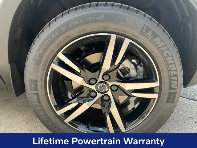 New 2026 Volvo XC40 B4 Core w/ Climate Package FWD image 22