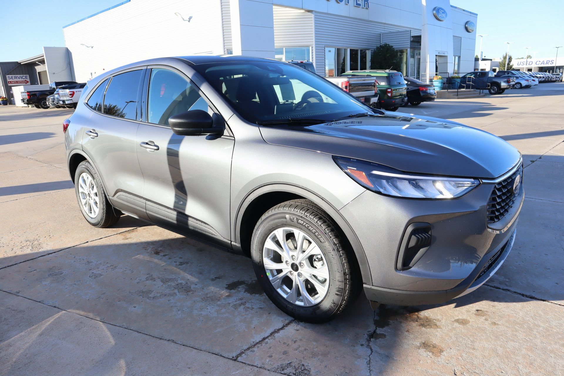 New 2026 Ford Escape Active w/ Cold Weather Package FWD image 1