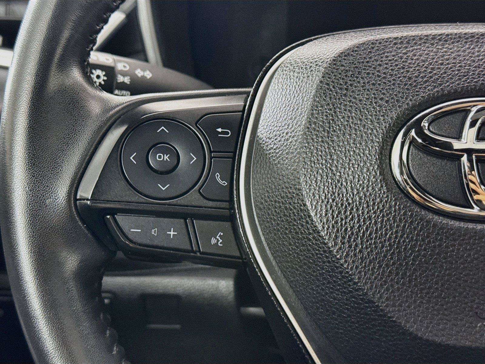Certified 2022 Toyota Corolla XSE FWD image 17