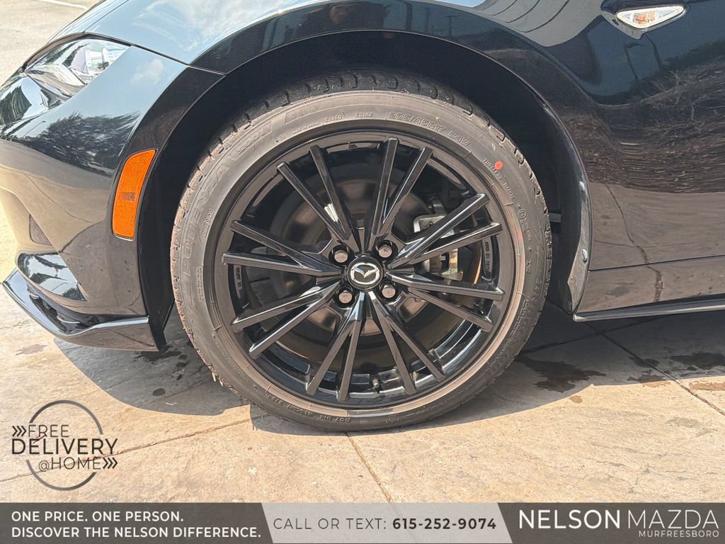 Used 2024 MAZDA MX-5 Miata Club RWD image 10