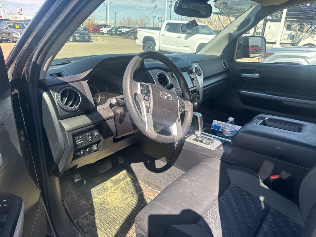 Used 2021 Toyota Tundra SR5 AWD/4WD image 10