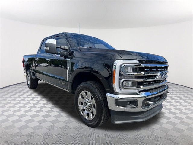 Used 2023 Ford F250 Lariat w/ Lariat Ultimate Package image 3