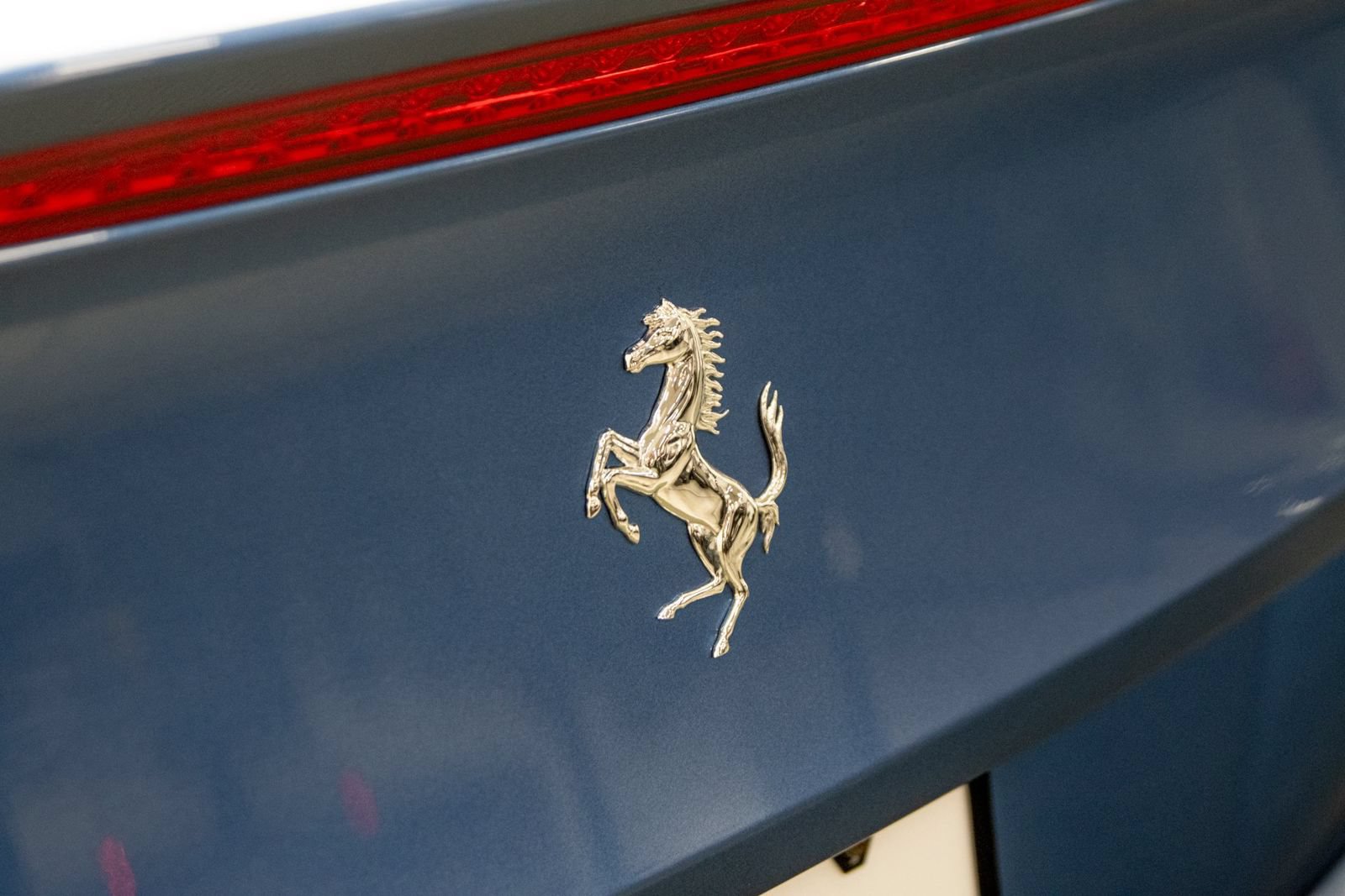 Used 2016 Ferrari California T RWD image 51