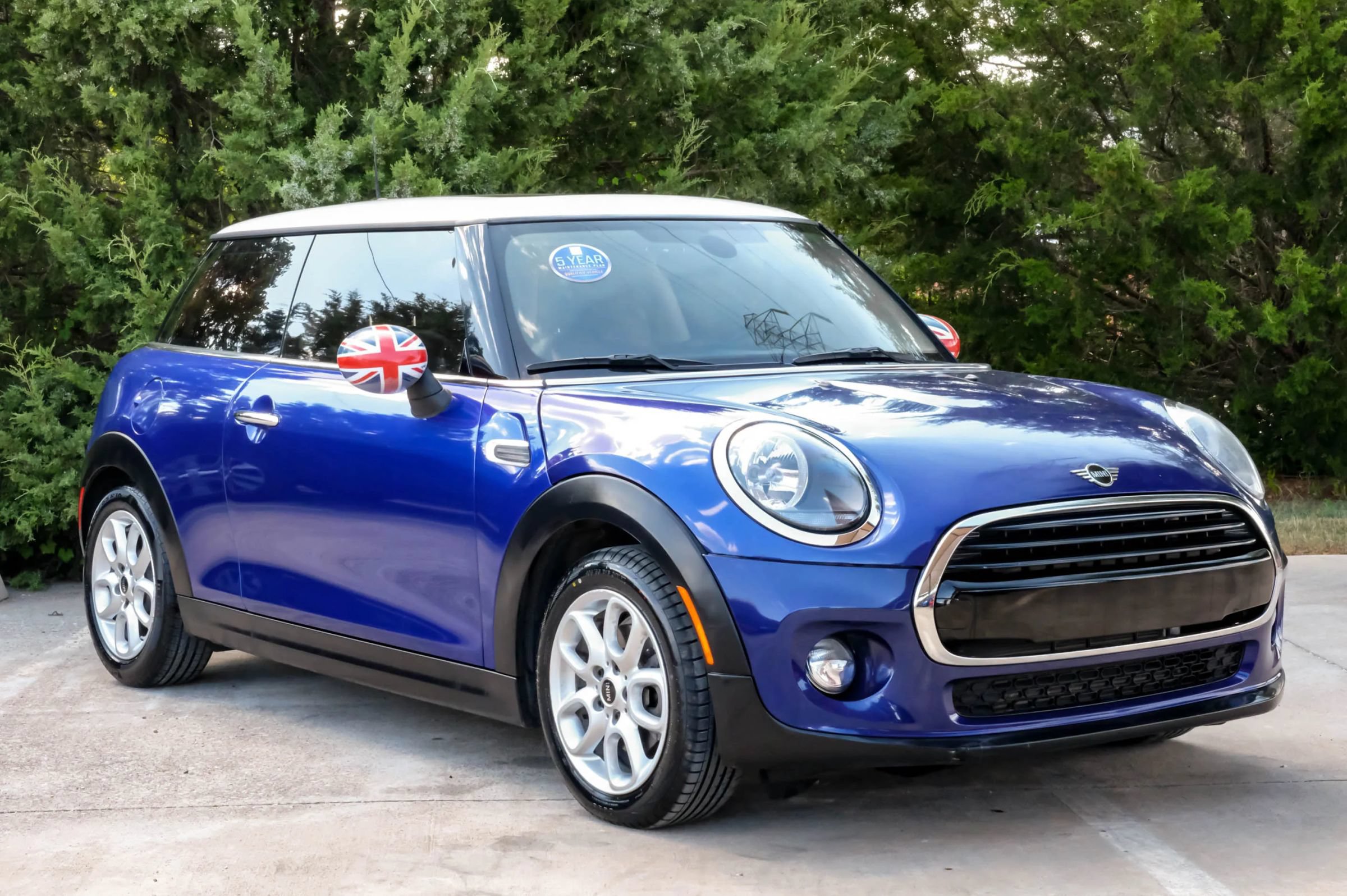 Used 2019 MINI Cooper 2-Door Hardtop FWD image 7