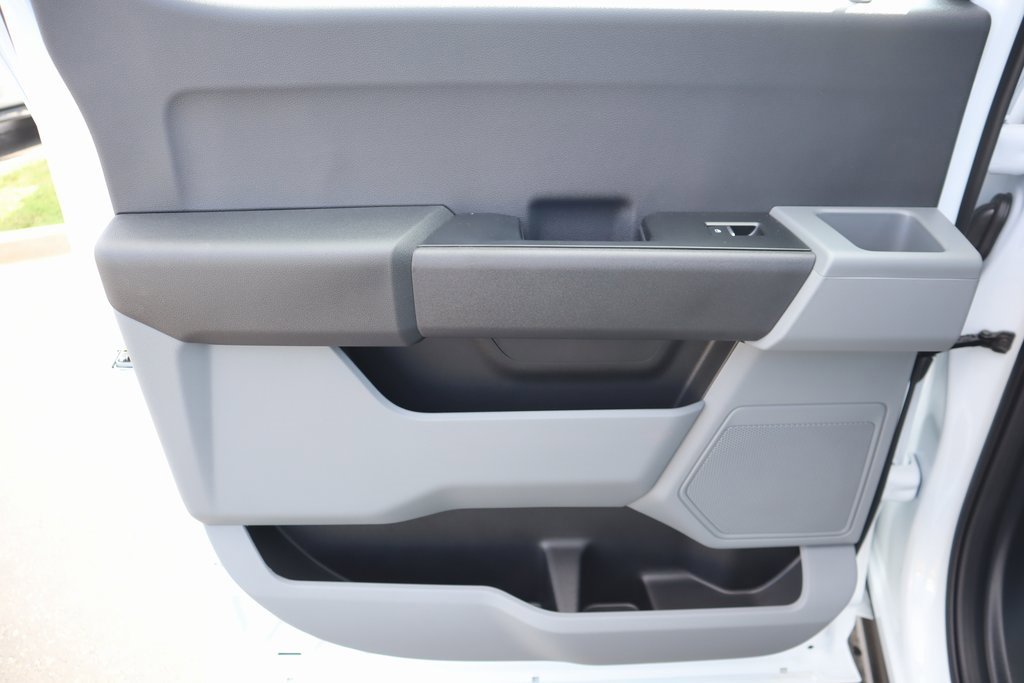 New 2026 Ford F250 XL w/ XL Driver Assist Package image 15