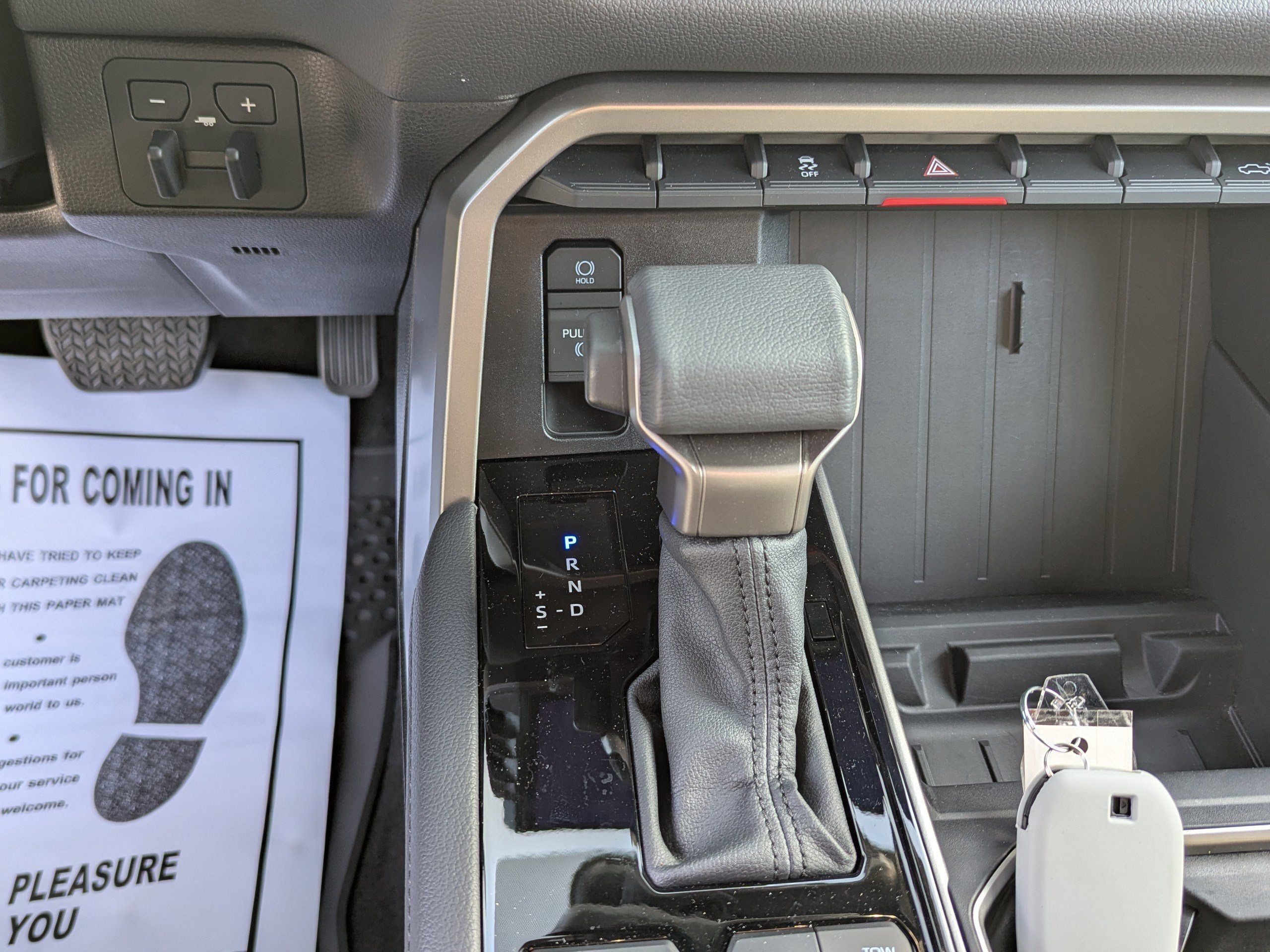 Used 2025 Toyota Tundra Limited image 22