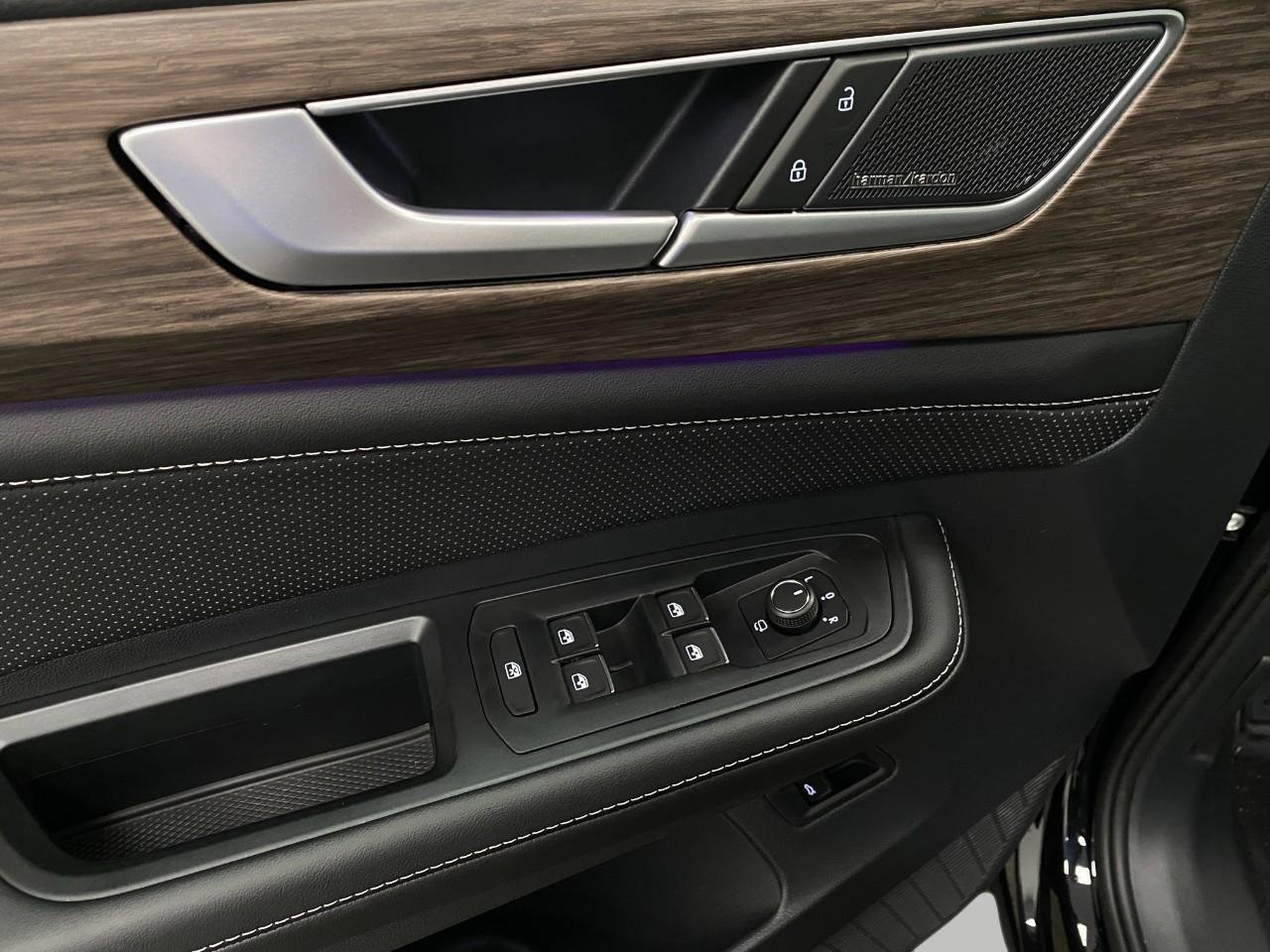 New 2026 Volkswagen Atlas SEL Premium R-Line image 34