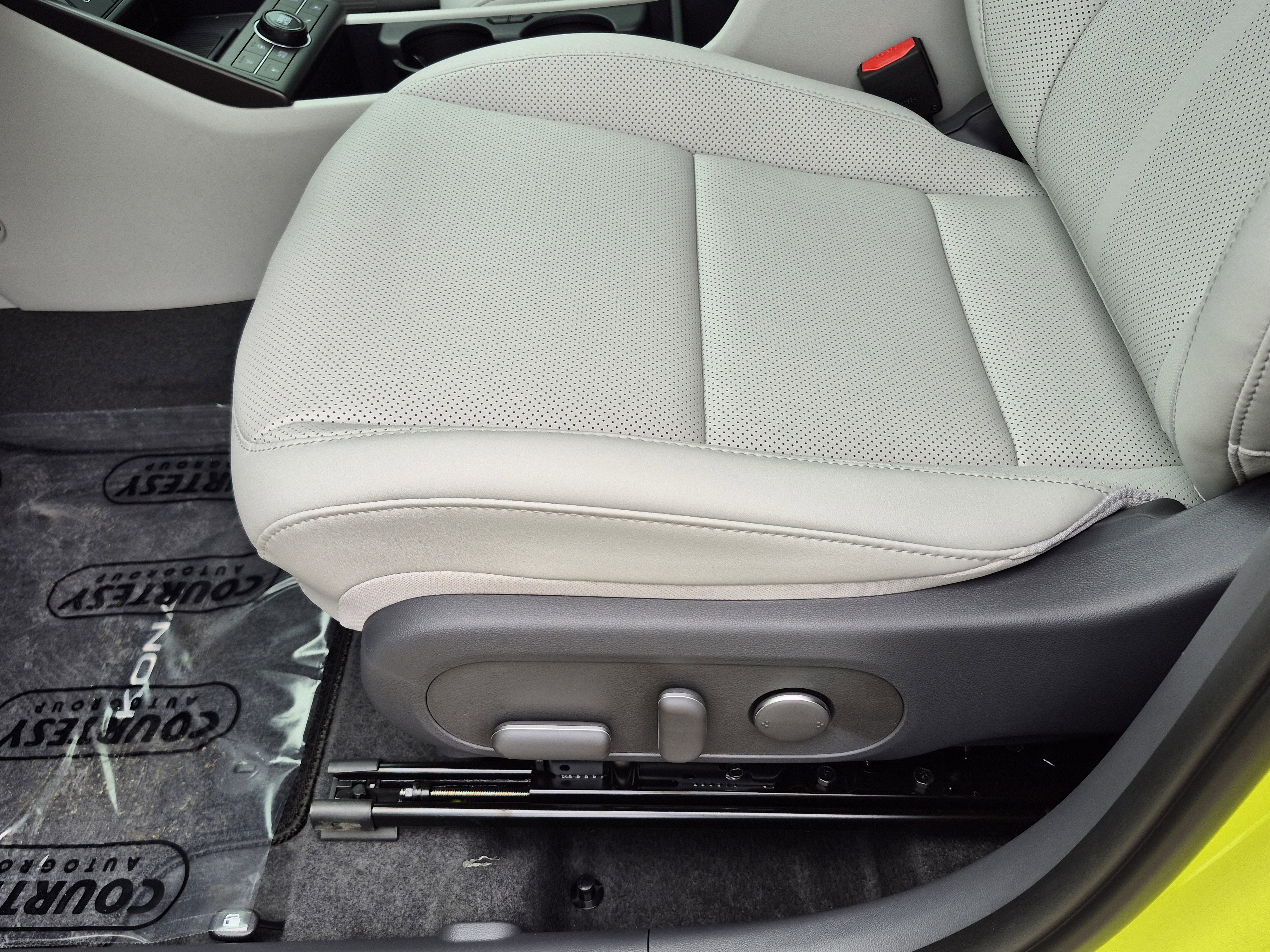 New 2026 Hyundai Kona Limited FWD image 20