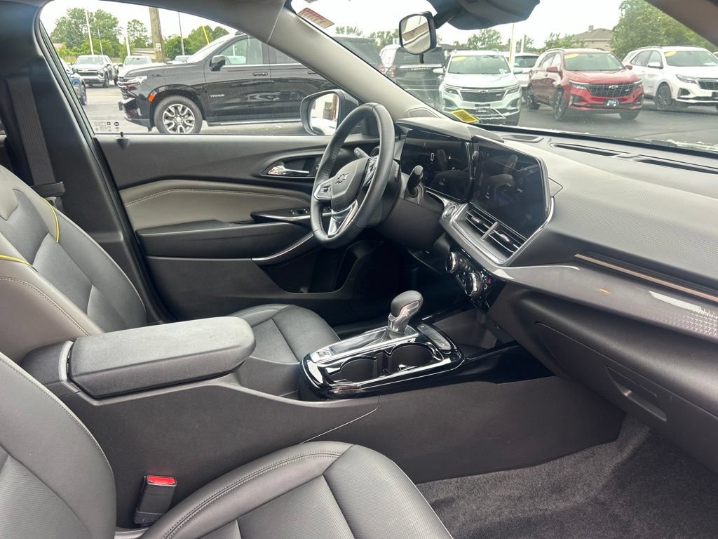 Certified 2024 Chevrolet Trax ACTIV FWD image 16