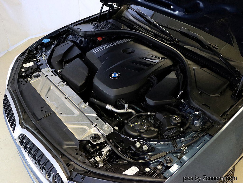 Certified 2025 BMW 330i xDrive Sedan image 39