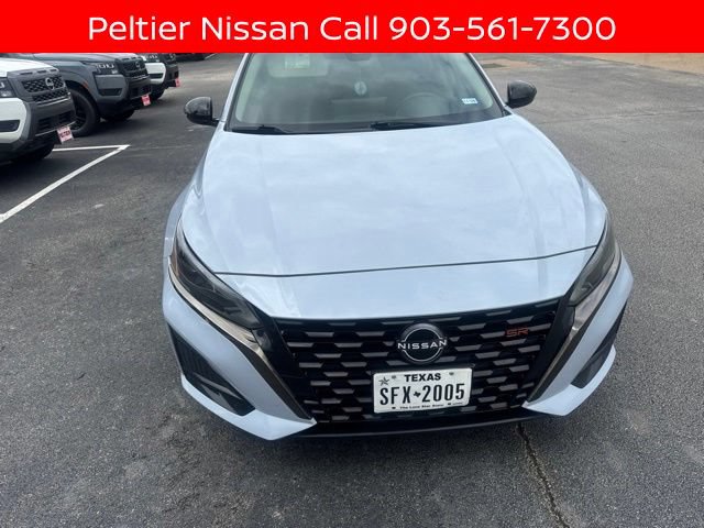 Certified 2023 Nissan Altima 2.5 SR w/ SR Premium Package FWD image 8
