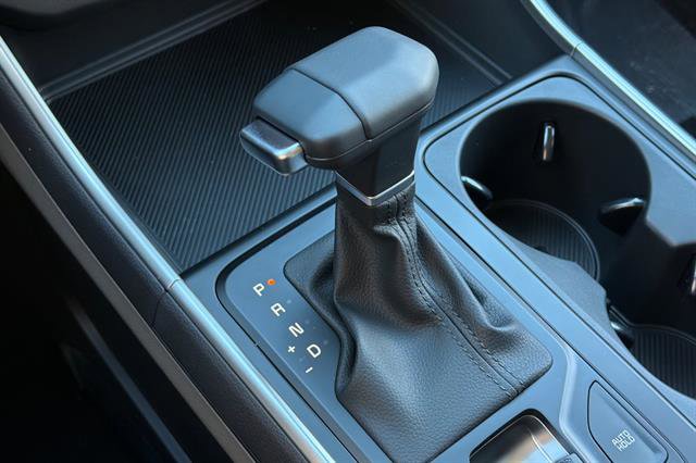 New 2026 Kia Carnival FWD image 40