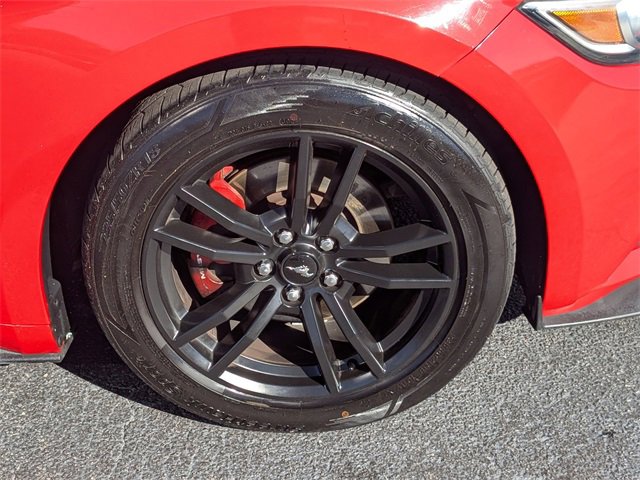 Used 2016 Ford Mustang Premium image 12