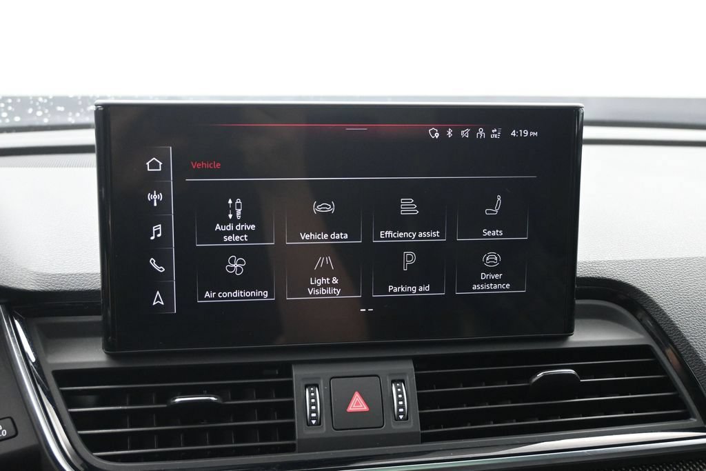 Used 2023 Audi SQ5 Premium Plus w/ Premium Plus Package AWD/4WD image 14