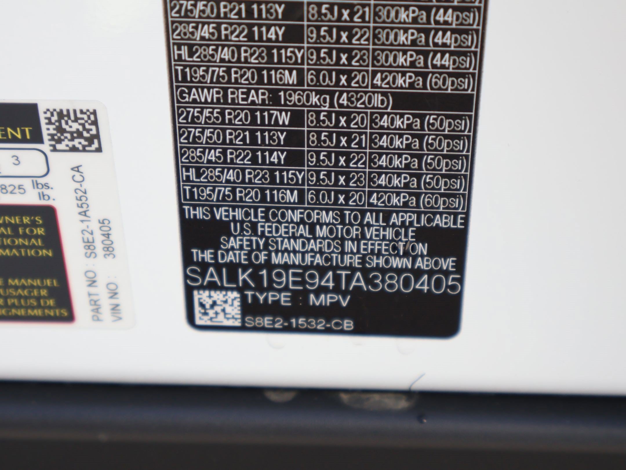 New 2026 Land Rover Range Rover Autobiography AWD/4WD image 33