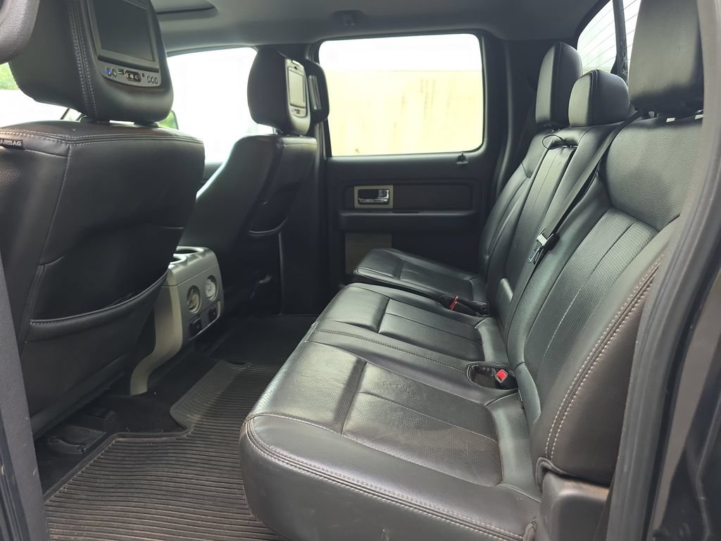 Used 2014 Ford F150 Lariat w/ Equipment Group 502A Luxury AWD/4WD image 17