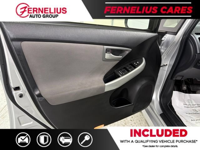 Used 2014 Toyota Prius Two FWD image 13