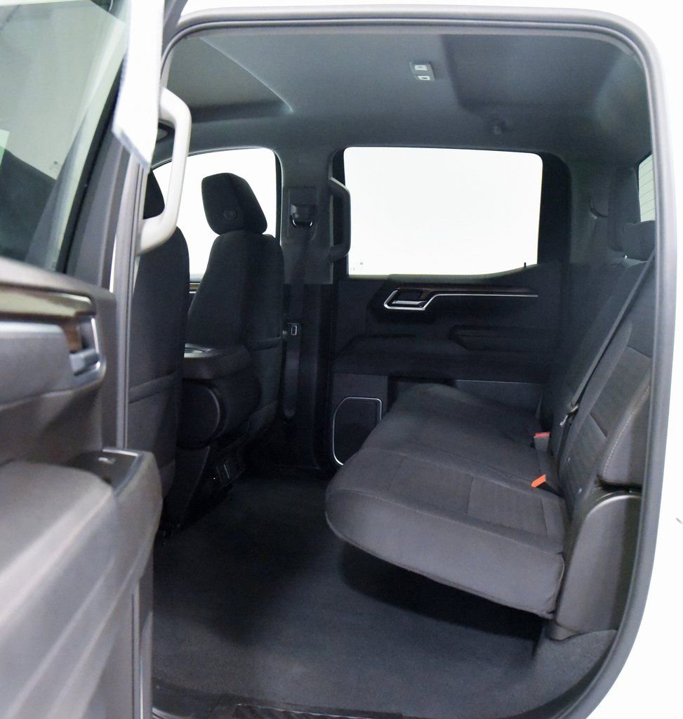 Used 2025 Chevrolet Silverado 1500 LT w/ Work Truck Package image 4