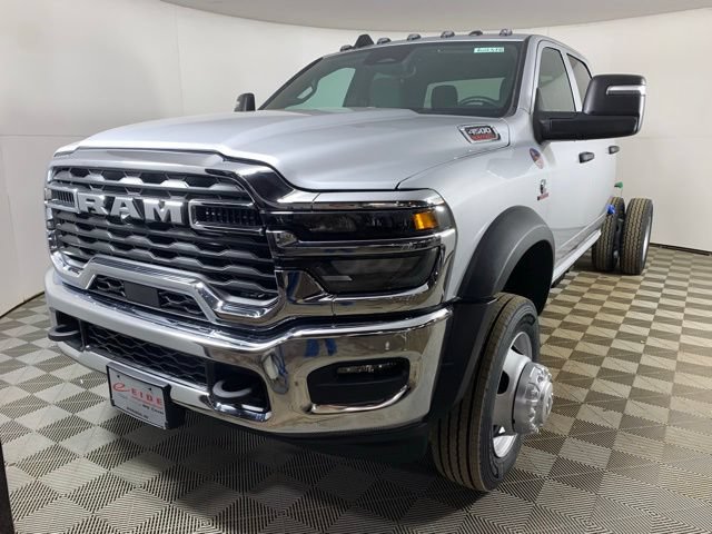 New 2026 RAM 4500 Tradesman w/ Chrome Appearance Group AWD/4WD image 5