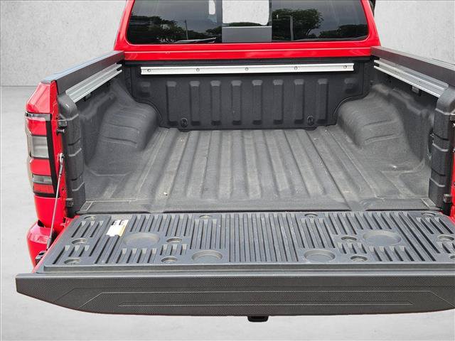Certified 2024 Nissan Frontier SL w/ Technology Package AWD/4WD image 7