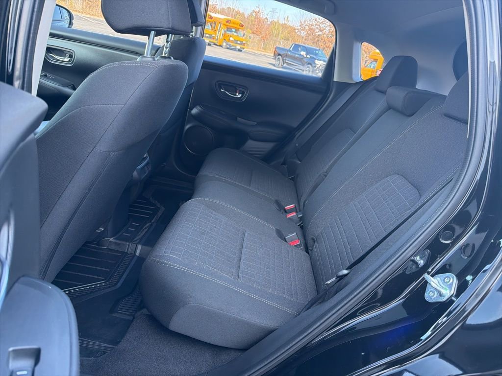 Used 2023 Honda HR-V LX image 21