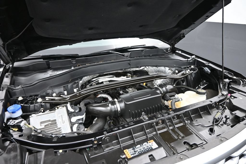 Used 2020 Ford Explorer Platinum AWD/4WD image 3