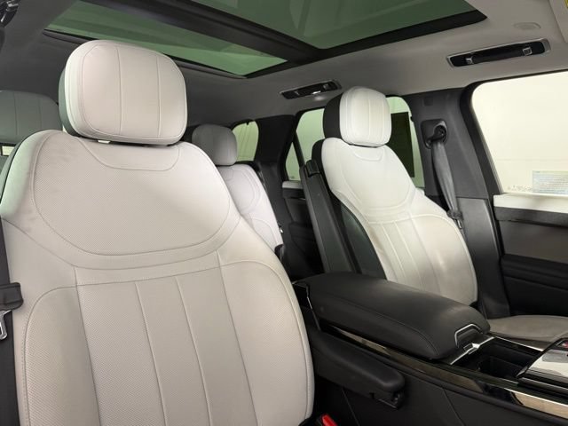 Certified 2025 Land Rover Range Rover Sport Dynamic SE AWD/4WD image 32